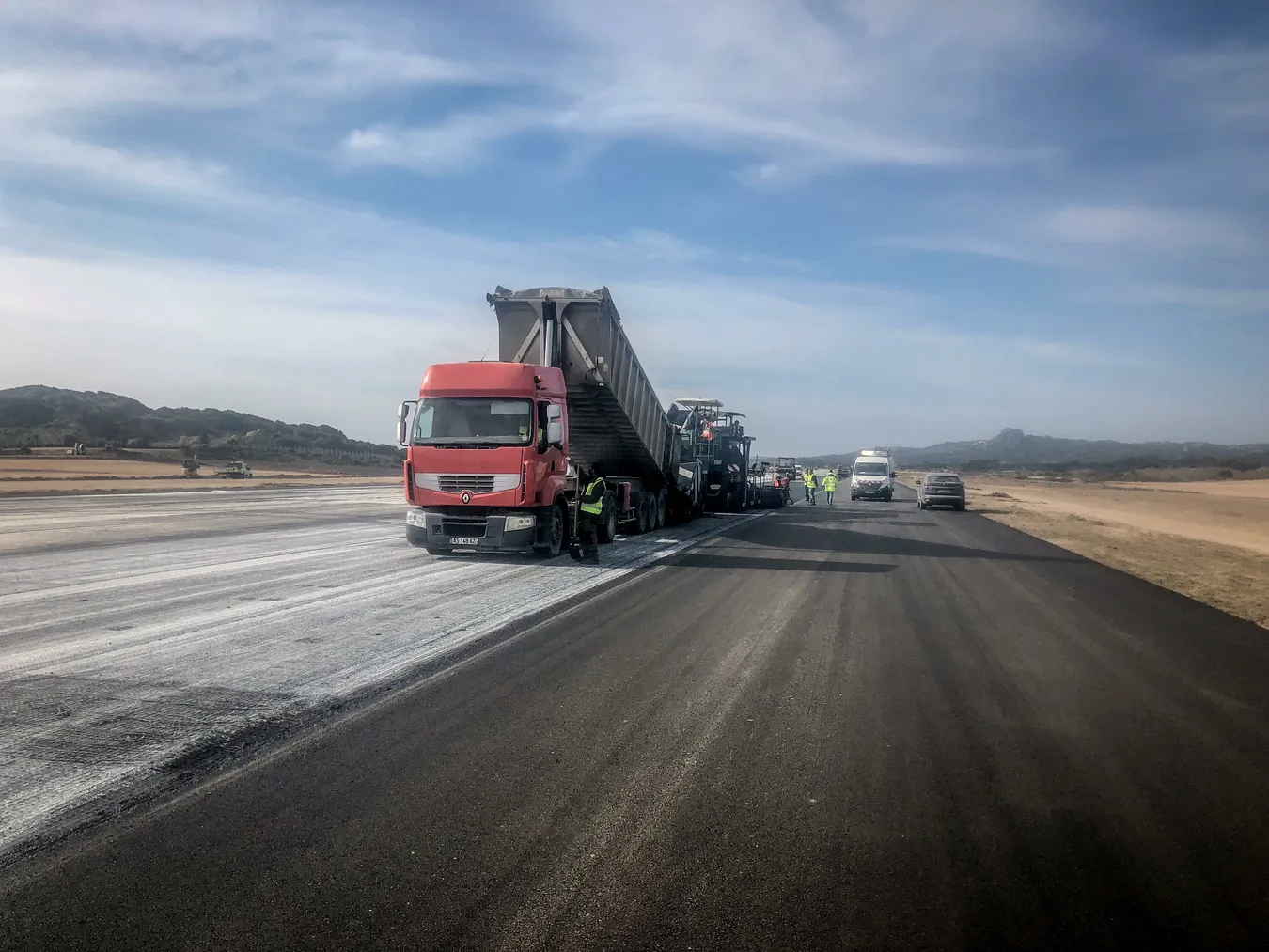 UN SERVICE DE TRANSPORT DE MATÉRIAUX SUR-MESURE